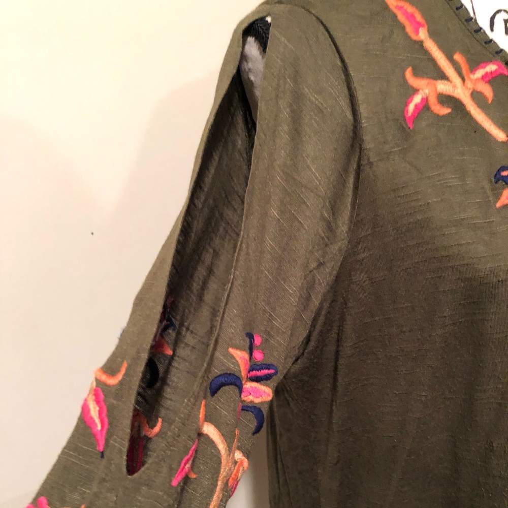Blouse new directions size L - Picture 6 of 6